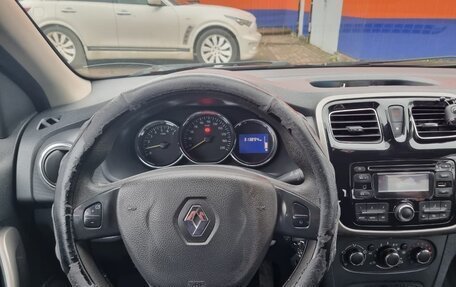 Renault Logan II, 2015 год, 545 000 рублей, 13 фотография