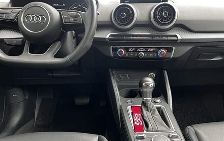 Audi Q2 I, 2022 год, 2 250 000 рублей, 21 фотография