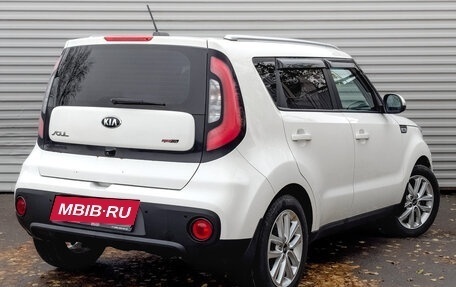 KIA Soul II рестайлинг, 2017 год, 1 350 000 рублей, 5 фотография