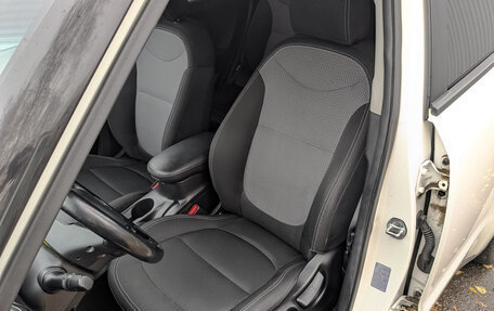 KIA Soul II рестайлинг, 2017 год, 1 350 000 рублей, 20 фотография