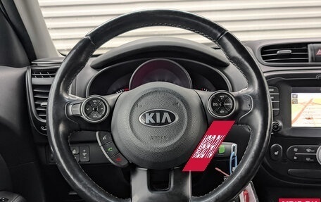 KIA Soul II рестайлинг, 2017 год, 1 350 000 рублей, 22 фотография