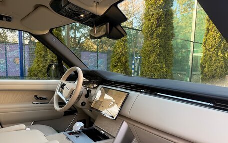 Land Rover Range Rover IV рестайлинг, 2025 год, 28 500 000 рублей, 11 фотография