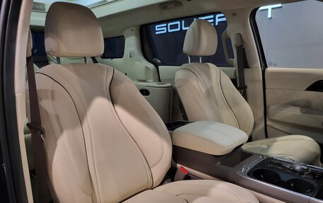 KIA Carnival, 2023 год, 10 500 000 рублей, 10 фотография