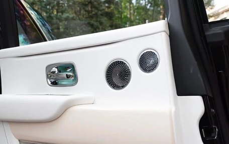 Rolls-Royce Cullinan, 2021 год, 39 490 000 рублей, 18 фотография