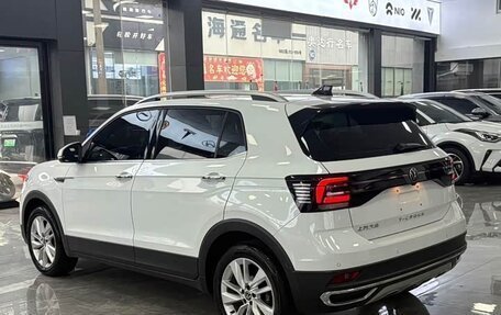 Volkswagen T-Cross I, 2022 год, 1 612 621 рублей, 4 фотография