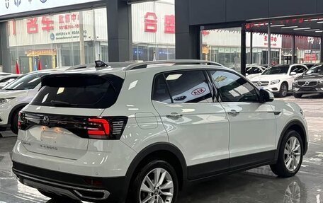 Volkswagen T-Cross I, 2022 год, 1 612 621 рублей, 6 фотография