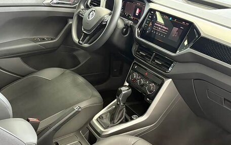 Volkswagen T-Cross I, 2022 год, 1 612 621 рублей, 15 фотография