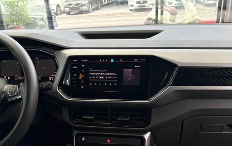 Volkswagen T-Cross I, 2022 год, 1 612 621 рублей, 14 фотография