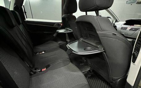 Citroen C4 Picasso II рестайлинг, 2012 год, 569 777 рублей, 17 фотография