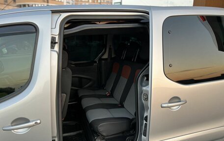 Peugeot Partner II рестайлинг 2, 2016 год, 940 000 рублей, 17 фотография