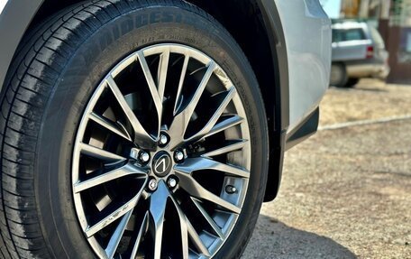 Lexus RX IV рестайлинг, 2019 год, 5 499 000 рублей, 3 фотография