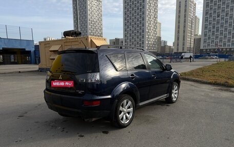 Mitsubishi Outlander III рестайлинг 3, 2010 год, 1 230 000 рублей, 4 фотография