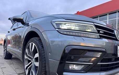 Volkswagen Tiguan II, 2019 год, 2 999 999 рублей, 1 фотография