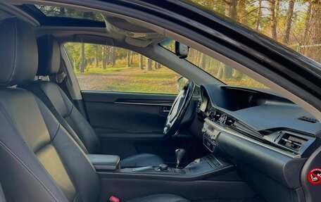 Lexus ES VII, 2015 год, 2 050 000 рублей, 12 фотография