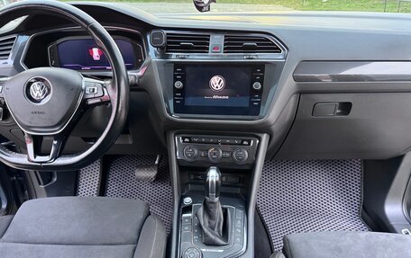 Volkswagen Tiguan II, 2019 год, 2 999 999 рублей, 18 фотография