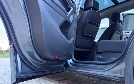 Volkswagen Tiguan II, 2019 год, 2 999 999 рублей, 36 фотография