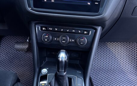 Volkswagen Tiguan II, 2019 год, 2 999 999 рублей, 32 фотография