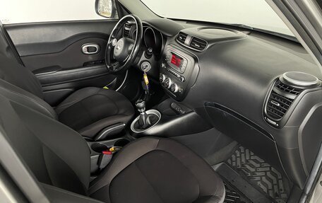 KIA Soul II рестайлинг, 2014 год, 1 250 000 рублей, 18 фотография