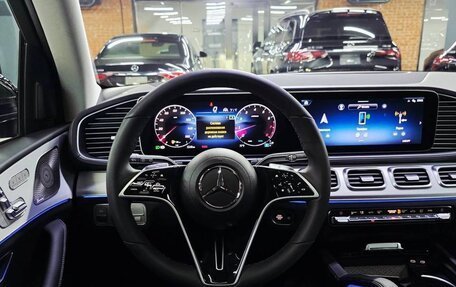 Mercedes-Benz GLS, 2023 год, 15 800 000 рублей, 6 фотография