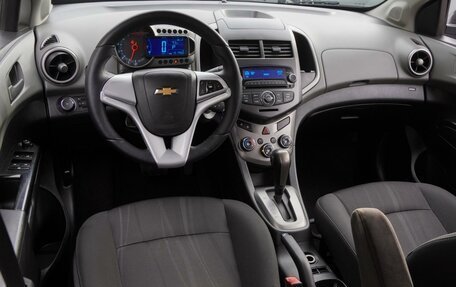 Chevrolet Aveo III, 2013 год, 740 000 рублей, 6 фотография