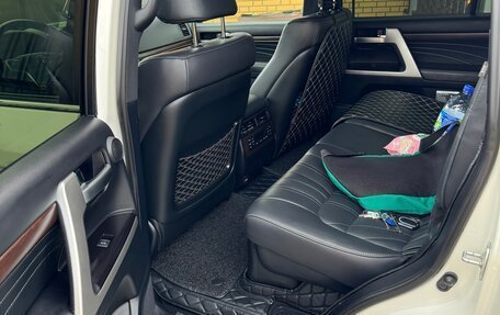 Toyota Land Cruiser 200, 2019 год, 9 500 000 рублей, 6 фотография