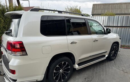 Toyota Land Cruiser 200, 2019 год, 9 500 000 рублей, 4 фотография