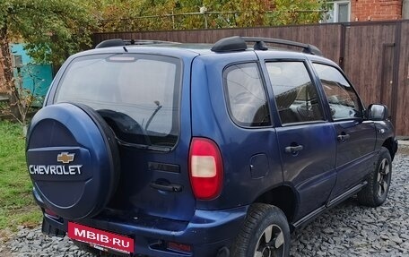 Chevrolet Niva I рестайлинг, 2006 год, 320 000 рублей, 3 фотография