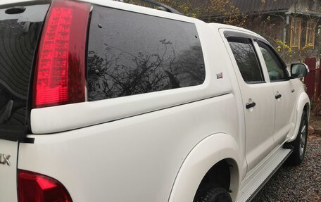 Toyota Hilux VII, 2014 год, 3 000 000 рублей, 12 фотография