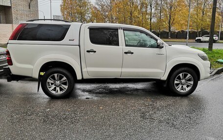 Toyota Hilux VII, 2014 год, 3 000 000 рублей, 19 фотография
