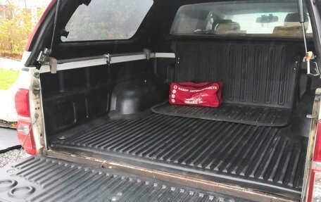 Toyota Hilux VII, 2014 год, 3 000 000 рублей, 17 фотография