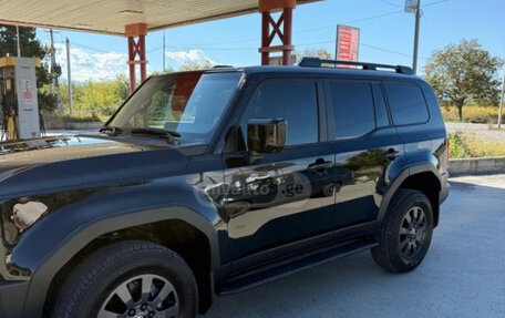 Toyota Land Cruiser Prado, 2024 год, 7 460 000 рублей, 2 фотография