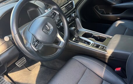 Honda Accord IX рестайлинг, 2022 год, 3 000 000 рублей, 7 фотография