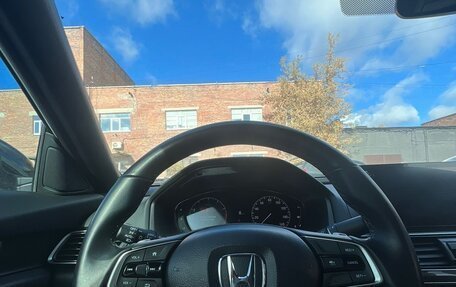 Honda Accord IX рестайлинг, 2022 год, 3 000 000 рублей, 8 фотография