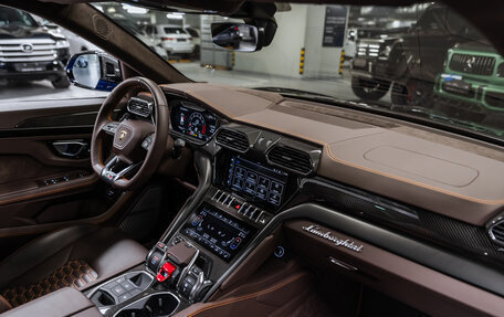 Lamborghini Urus I, 2023 год, 39 000 000 рублей, 15 фотография