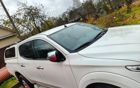 Mitsubishi L200 IV рестайлинг, 2018 год, 2 700 000 рублей, 2 фотография