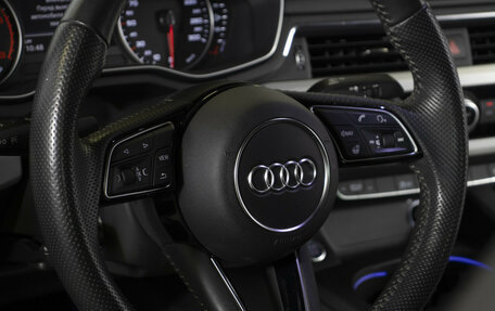 Audi A4, 2017 год, 2 980 000 рублей, 18 фотография