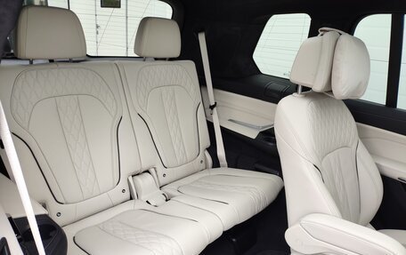 BMW X7, 2024 год, 15 300 000 рублей, 16 фотография