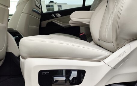 BMW X7, 2024 год, 15 300 000 рублей, 19 фотография