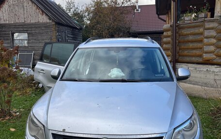 Volkswagen Tiguan I, 2010 год, 971 055 рублей, 4 фотография