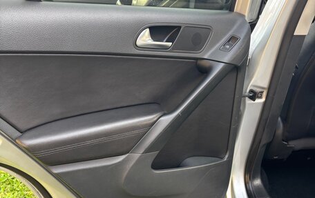 Volkswagen Tiguan I, 2010 год, 971 055 рублей, 10 фотография