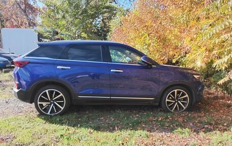 FAW Bestune T77, 2022 год, 2 375 000 рублей, 2 фотография