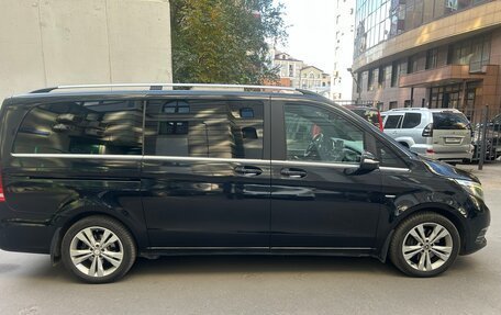 Mercedes-Benz V-Класс, 2014 год, 3 100 000 рублей, 4 фотография