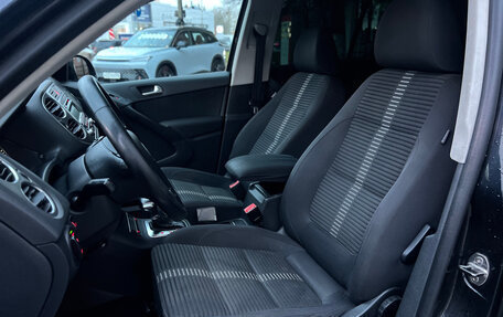 Volkswagen Tiguan I, 2010 год, 899 999 рублей, 13 фотография