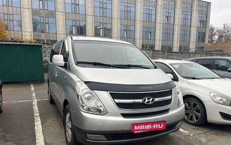 Hyundai Grand Starex Grand Starex I рестайлинг 2, 2009 год, 1 000 000 рублей, 13 фотография