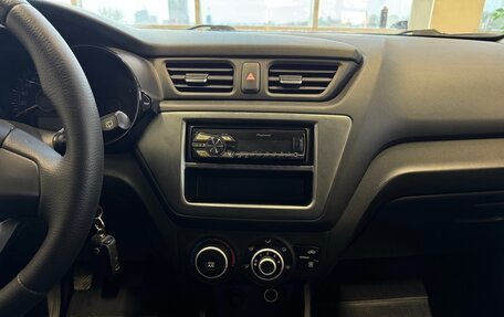 KIA Rio III рестайлинг, 2013 год, 820 000 рублей, 13 фотография