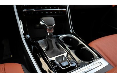 KIA Carnival, 2025 год, 7 000 000 рублей, 13 фотография