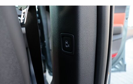 KIA Carnival, 2025 год, 7 000 000 рублей, 20 фотография