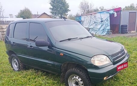 Chevrolet Niva I рестайлинг, 2004 год, 360 000 рублей, 1 фотография