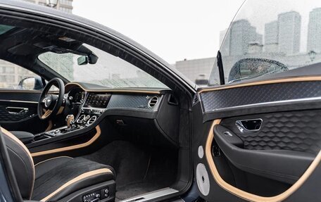 Bentley Continental GT, 2025 год, 49 990 000 рублей, 34 фотография