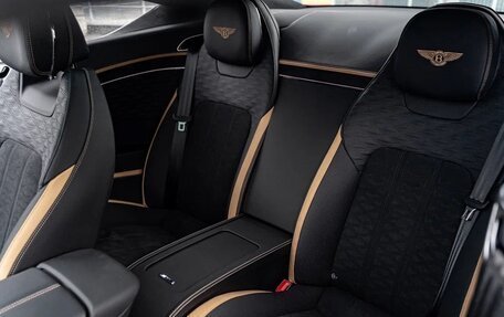 Bentley Continental GT, 2025 год, 49 990 000 рублей, 38 фотография